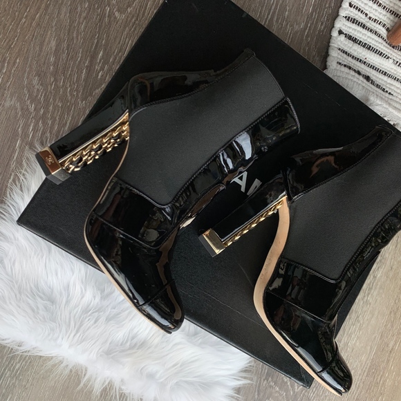 CHANEL Chain Link Embellished Ankle Boots US 6 - Picture 2 of 8